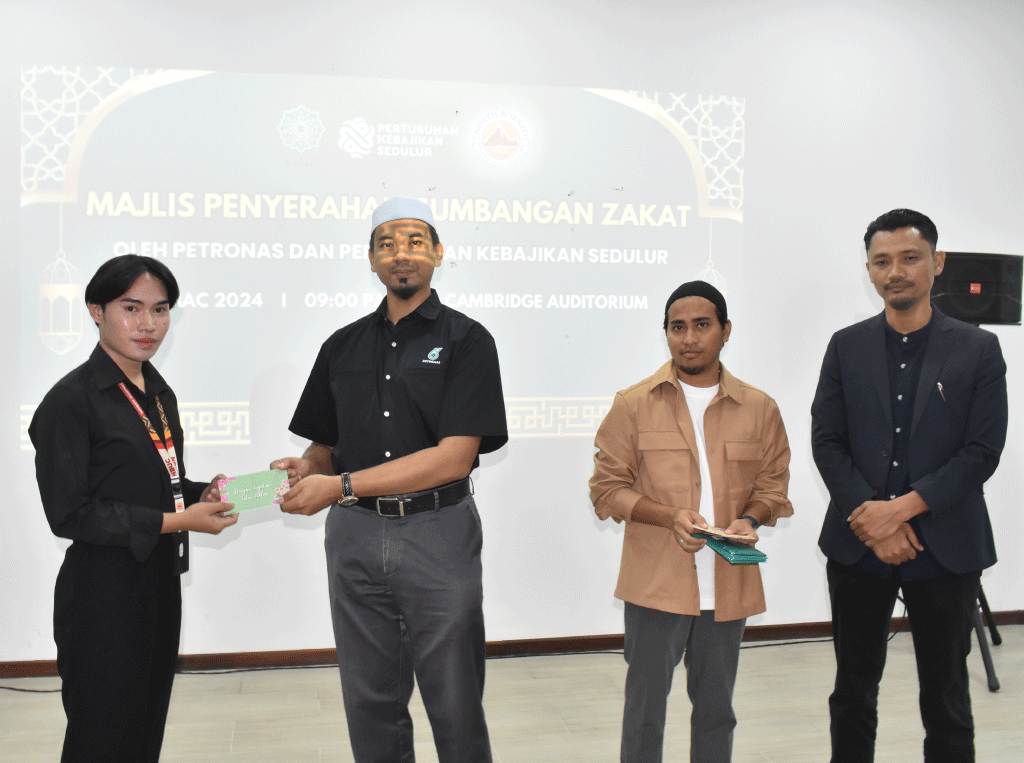 NBUC Students Receive Zakat Donations from PETRONAS & PERTUBUHAN KEBAJIKAN SEDULUR